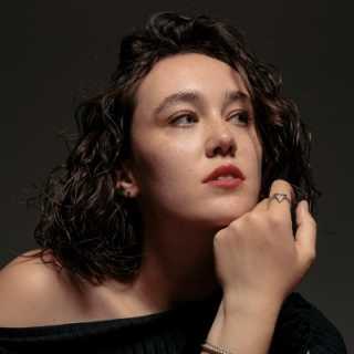 Лиза Трифонова photo