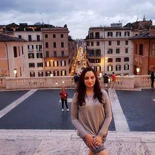 Shalini Chaturvedi photo