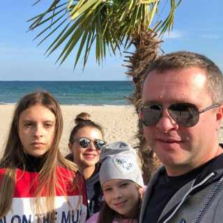 Sergiy Kholyavko photo