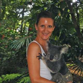 Alexandra Hirth photo