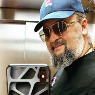 Дмитрий Молчанов