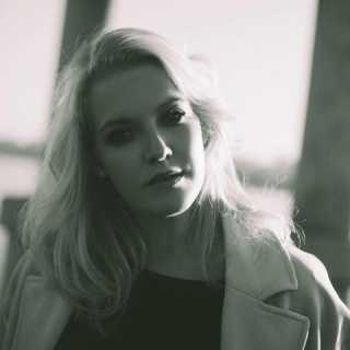 Anna Sartakova photo