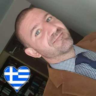 Θεοχάρης Βαδιβούλης photo