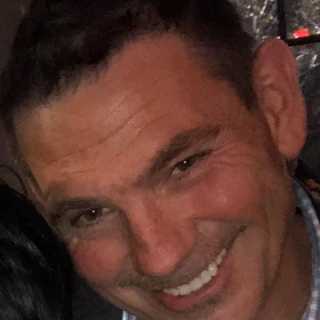 Paris Bouchard photo