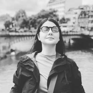 Софи Генсбур