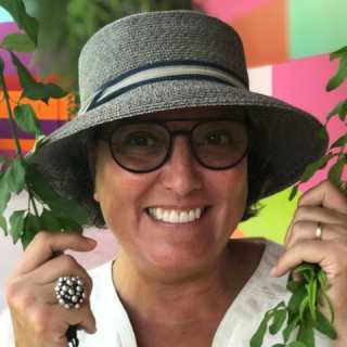 Nezha Schwizer photo