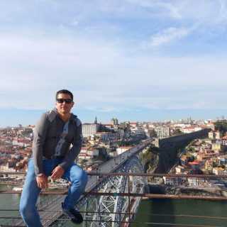 Rodrigo Martinez photo