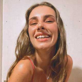 Ваня Младенова photo