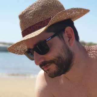 Gregory MacGregor photo