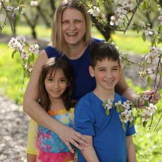 Vicki Litvinov photo