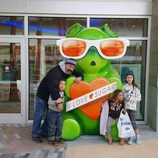 Claudia Velasco photo