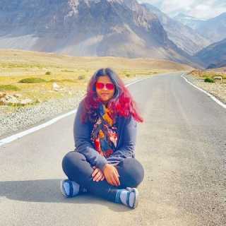 Shonalee Basu Behl photo