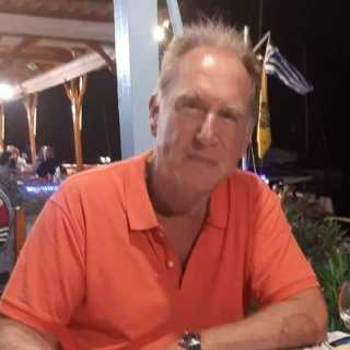 Michael Louvis photo