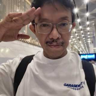 Herman Pratikto photo