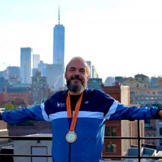 Angus Scott-Brown photo