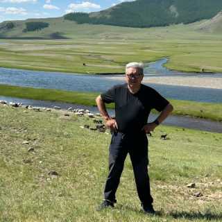 Yondongombo Gendensuren photo