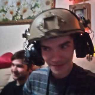 Nikita Romaniyk photo