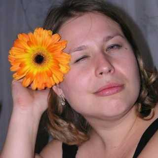 Nataliya Dyuzheva photo