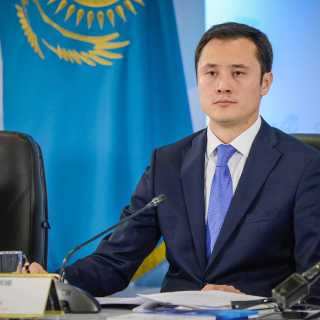 Yernar Zharkeshov photo