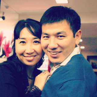 Albina Akhmetzhanova photo