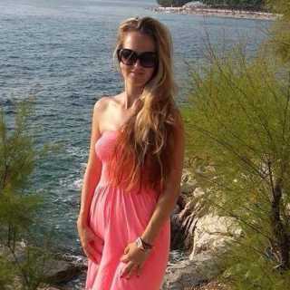 Kristina Mikova photo