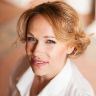 Victoria Khantil photo