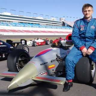 Михаил Кустиков photo