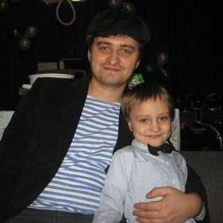 Дмитрий Емельянов photo