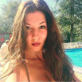 AnastasiaAlmazova avatar