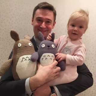 Aleksey Peshkov photo