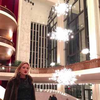 Veronika Sesenina photo