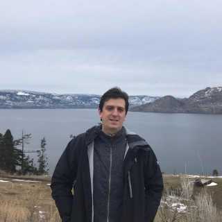 Oleg Makarovskiy photo