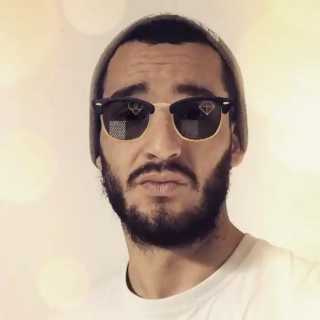 Gustavo Chellew photo