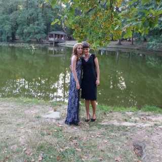 Viktoriya Leheta photo