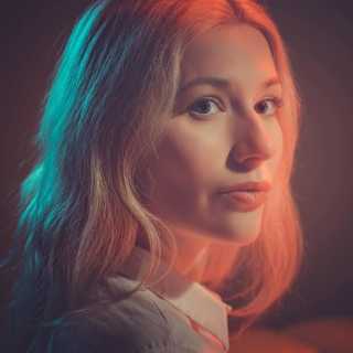 Anna Udartseva photo