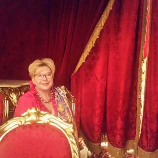 Alla Paroiatnikova photo