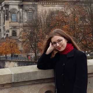 Anna Kuznetsova photo