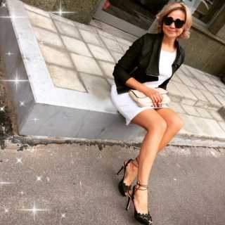 VeronikaKhomyakova avatar