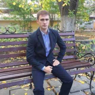 Роман Песня photo