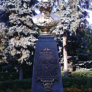 Hikmet Azimzadeh photo