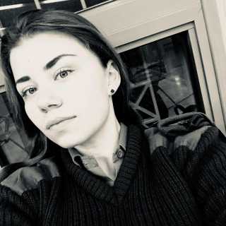 Jenny Faynytska photo