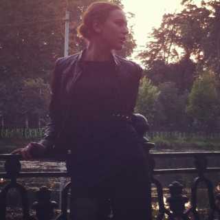 Irina Semichastnova photo