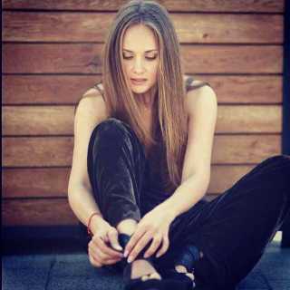 Yulia Chernova photo