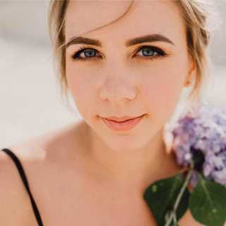 Tetiana Kuznietsova photo