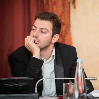 Georgie Apkhazava photo