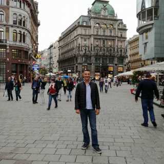 Sasha Cvjeticanin photo