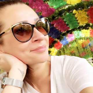 Ajla Hadziabdic-Naumann photo