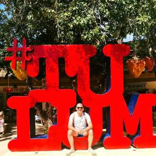 Alexandre Houvenaghel photo