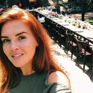 Kseniya Islamova photo