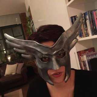 Pooneh Ghoddoosi photo